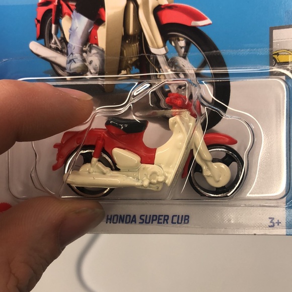 Honda super cub - Picture 3 of 7